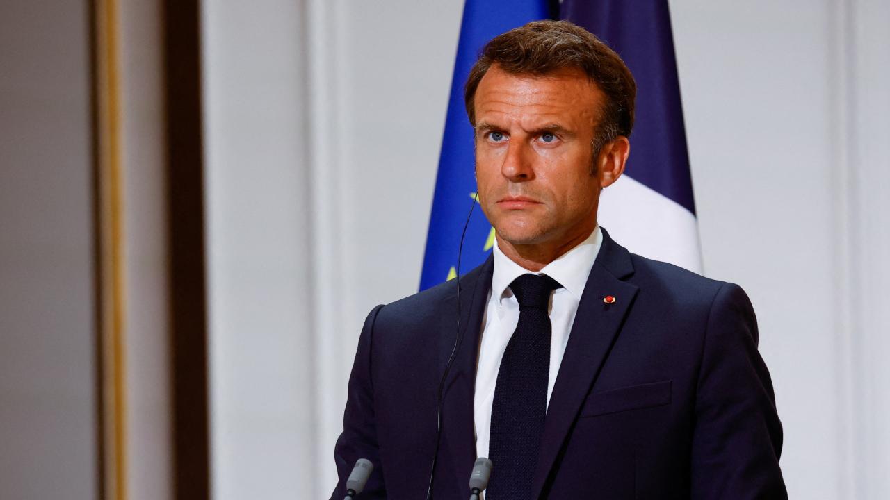 Macron un azledilmesinin istenildiği teklif reddedildi